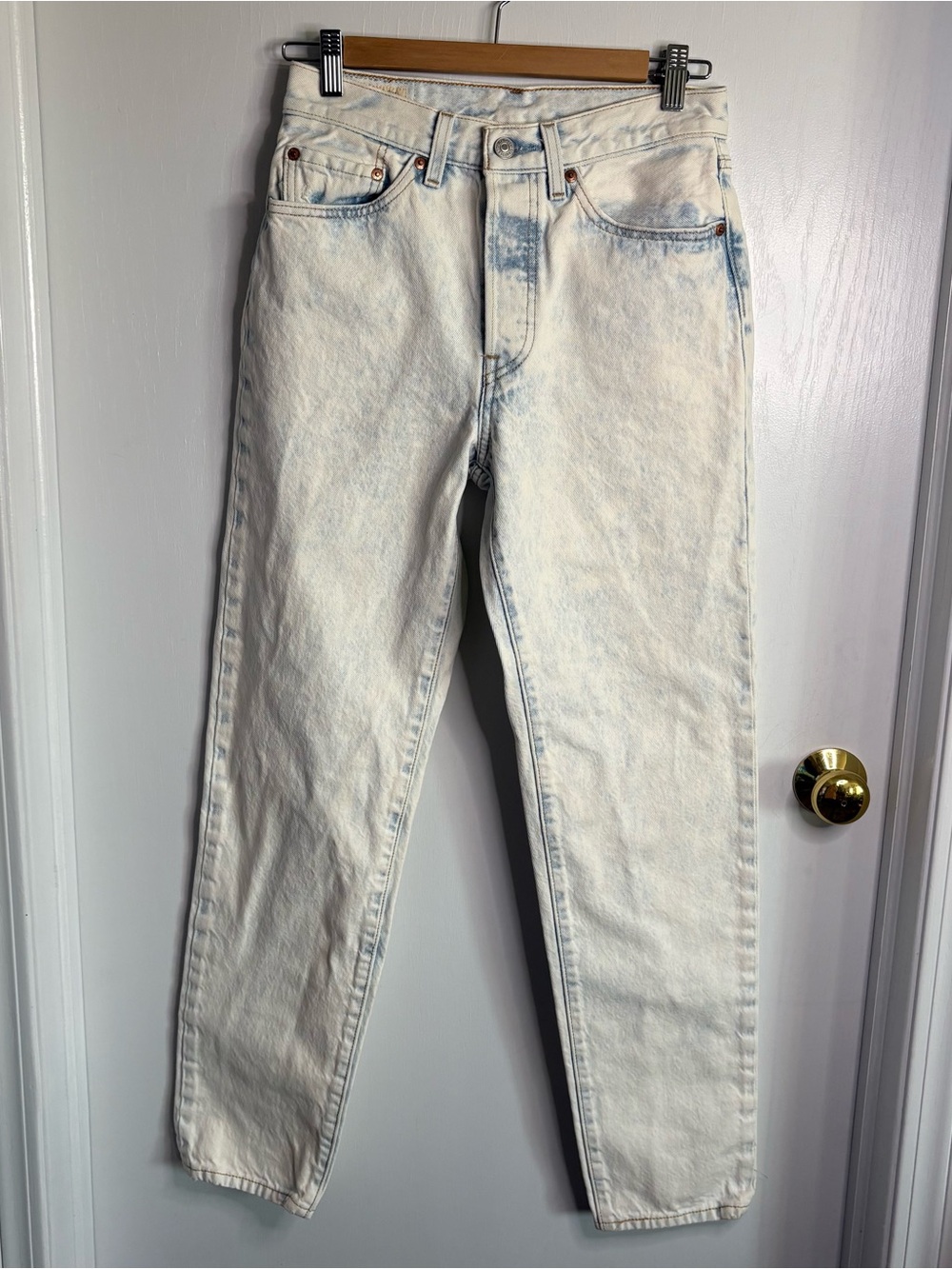 Levi's 501 Big E Premium Straight Lt Wash Jeans 26x31 100% Cotton Classic